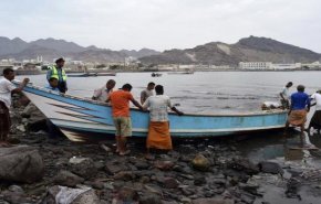 بحرية العدوان تختطف مجموعة من الصيادين اليمنيين
