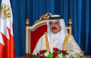 ملك البحرين يثير السخرية بإستبدال عبارة 'جلالة الملك المعظم' قبل اسمه بأخرى