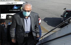 وزير النفط الإيراني يغادر طهران متوجها إلى باكو