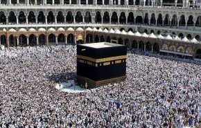 السعودية تکشف عن عدد الحجاج موسم هذا العام