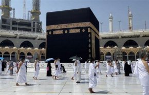 الحج العراقية تعلن تسيير رحلات لاداء العمرة برا