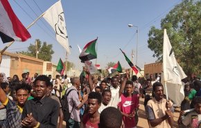 مسؤول أممي يستنكر استمرار قمع المتظاهرين في السودان