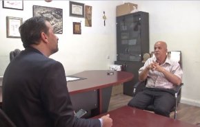 مفكر فلسطيني.. هكذا نجح الامام الخميني (قدس) بعولمة الثورة الاسلامية 