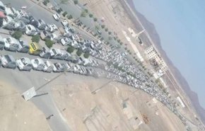 ازمة وقود خانقة بمارب وطوابير السيارات تمتد لمسافات