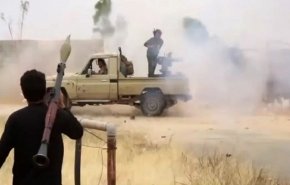 ليبيا...اشتباكات عنيفة بين فصيلين مسلحين وسط العاصمة طرابلس
