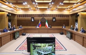 بالفيديو: إيران تسلم فنزويلا ناقلة نفط محلية الصنع