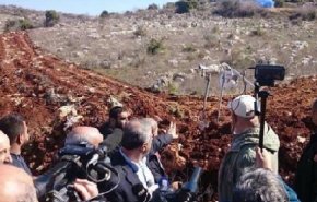 اللبنانيون يحتجون عند حدودهم مع فلسطين المحتلة