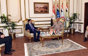 اجتماع وزيري الدفاع المصري والعراقي لبحث التعاون العسكري بين البلدين
