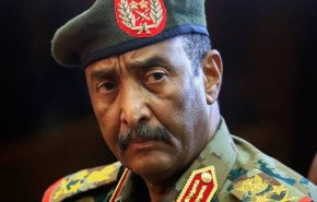 البرهان يؤكد التمسك بحوار شامل في السودان