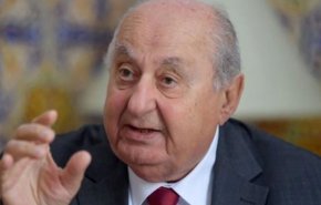 رئيس لجنة صياغة الدستور بتونس: سأسلم مشروع الدستور الجديد يوم الاثنين