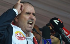 الاتحاد التونسي للشغل يبحث الإصلاحات السياسية: نقاش الهوية 