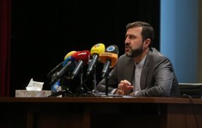 غريب آبادي: اميركا اكبر منتهك لحقوق الانسان في العالم