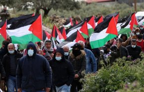 أهالي الضفة الغربية ينتفضون للدفاع عن أراضيهم من الاستيطان