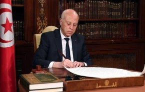 الرئيس التونسي يعدل مشروع الدستور الجديد