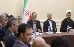 قاليباف: ايران تطلع لزيادة التجارة مع جيرانها الى 200 مليار دولار