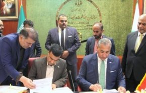 إيران والعراق توقعان مذكرة تفاهم حول مكافحة العواصف الترابية