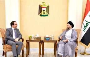 الحكيم يبحث تطورات المشهد السياسي مع السفير البريطاني في بغداد
