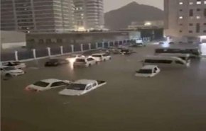 الإمارات.. وفاة 6 أشخاص من الجنسية الآسيوية والبحث عن آخر بسبب السيول