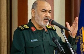 حرس الثورة الاسلامية ينفذ المناورات الاستخبارية التاسعة غربي البلاد 