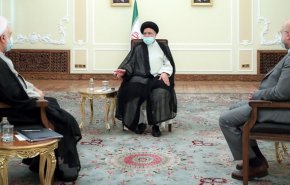 ايران.. السلطات الثلاث تدعو الى حشد الامكانيات لإغاثة منكوبي السيول