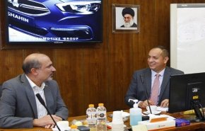 فنزويلا تستورد 10 آلاف سيارة من شركة 