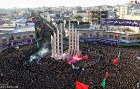مراسم العزاء وتقديم القرابين في 