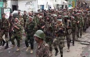 مديرية التحرير في اليمن تشهد عرضا عسكريا رمزيا
