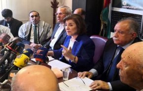 بثينة شعبان: من يقف مع فلسطين يقف مع ذاته ومن يخذل فلسطين يخذل ذاته 