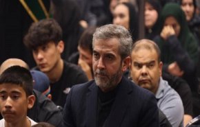 الوفد الإيراني المفاوض يشارك في مراسم العزاء الحسيني في فيينا