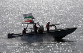 ضبط سفينة تهرب الوقود الإيراني بالخليج الفارسي

