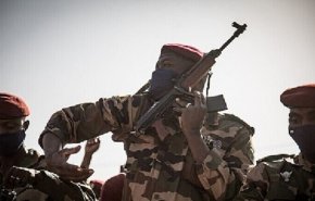 ارتفاع حصيلة القتلى بهجوم في مالي إلى 42 جنديا