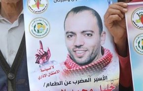 الاحتلال ينقل خليل عواودة من سجن 