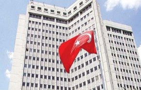 الدفاع التركية: أربع سفن حبوب تغادر موانئ أوكرانيا  