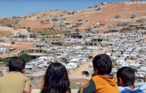 هكتور حجار: عدد نازحي سوريا تخطى مليونا ونصف الملون في لبنان