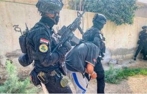 العراق يطيح بقيادات  