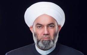 الشيخ خالد الملا يدعو السيد الصدر لسحب متظاهريه من امام مبنى مجلس القضاء