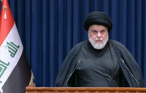 السيد الصدر ينصح المتظاهرين بالانسحاب من أمام مجلس القضاء وإبقاء الخيم