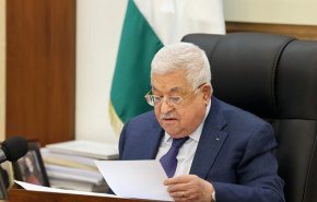 السلطة الفلسطينية: عباس يتابع باهتمام وقلق ما يتعرض له الأسرى