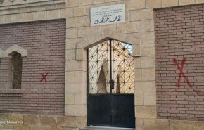 هل تنقل مقبرة طه حسين إلى فرنسا بعد هدمها في مصر؟