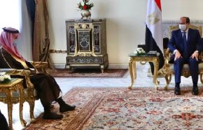 هذا ما ناقشه السيسي ووزير خارجية السعودية ..