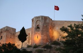 تركيا تعلن اعتقال 
