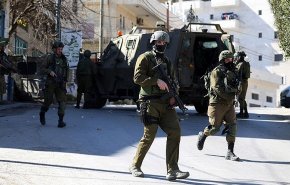 استشهاد فلسطيني قرب رام الله والاحتلال يزعم استهدافه جنديا بمطرقة