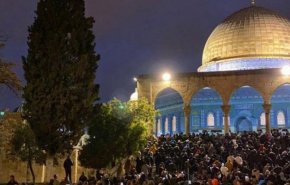 الآلاف يلبون نداء الفجر العظيم في الأقصى