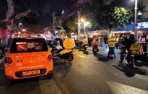 4 إصابات بينهم إصابة حرجة جراء اصطدام سيارة بالمارة في تل أبيب