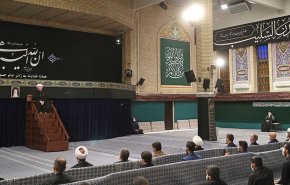قائد الثورة : أربعين هذا العام أقيم بشكل أكثر عظمة من أي فترة أخرى بالتاريخ