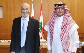 سفير السعودية بلبنان يجول على حلفائه هناك قبيل تشكيل الحكومة وانتخابات الرئاسة