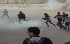 إصابات جراء استهداف الاحتلال طلبة المدارس في رام الله ونابلس