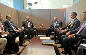 وزير الخارجية السوري يبحث مع نظيره البحريني 'مد الجسور مع الأشقاء'

