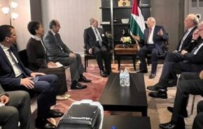 المقداد يلتقي رئيس السلطة الفلسطينية ووزير الشؤون الخارجية لصربيا في نيويورك
