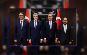 بوادر تخلٍّ تركي عن الائتلاف السوري المعارض